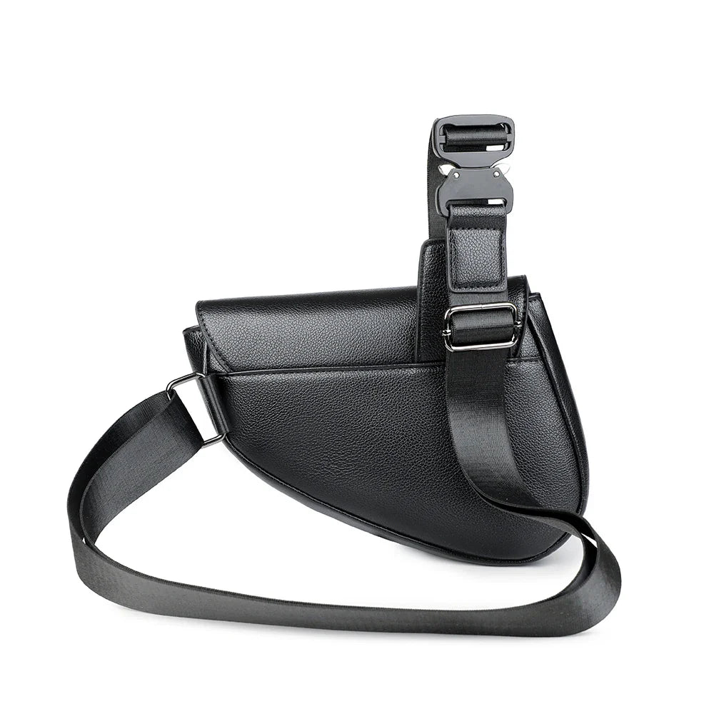 Arlo Saddle Crossbody Bag