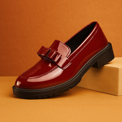 Alessia Gloss Loafer