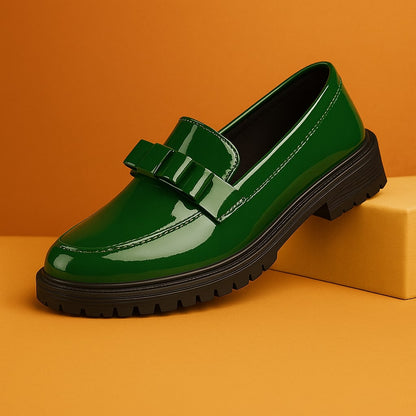 Alessia Gloss Loafer