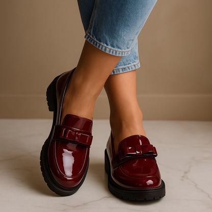 Alessia Gloss Loafer