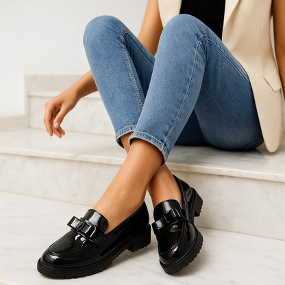 Alessia Gloss Loafer