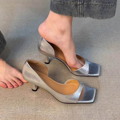 Valeria Leather Mid-Heel Pumps
