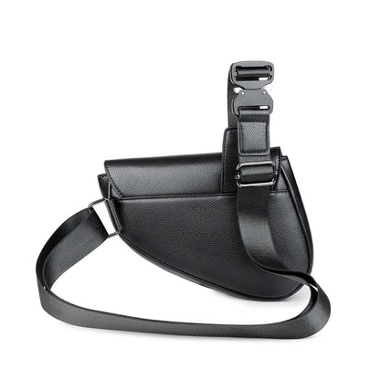 Arlo Saddle Crossbody Bag